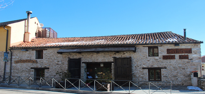 Caldea vinos, cervezas y vermut variado